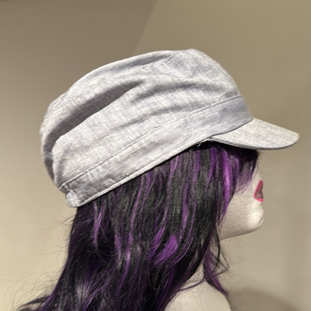 Croft & Barrow Pale Blue Women's Cap with Floral Accent - Picture 3 of 10
